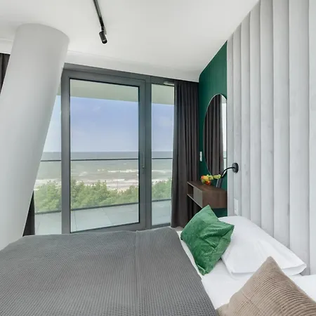 Stylish Sea Waves With Pool & Parking By Rent Like
