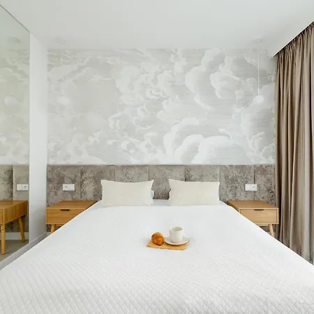 Stylish Sea Waves With Pool & Parking By Rent Like Lejlighed